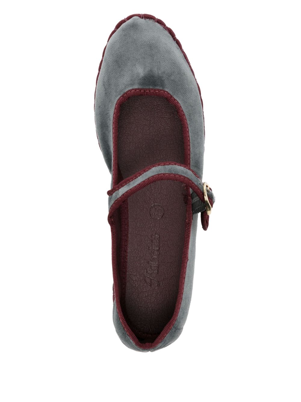 BALLERINE FLABELUS  