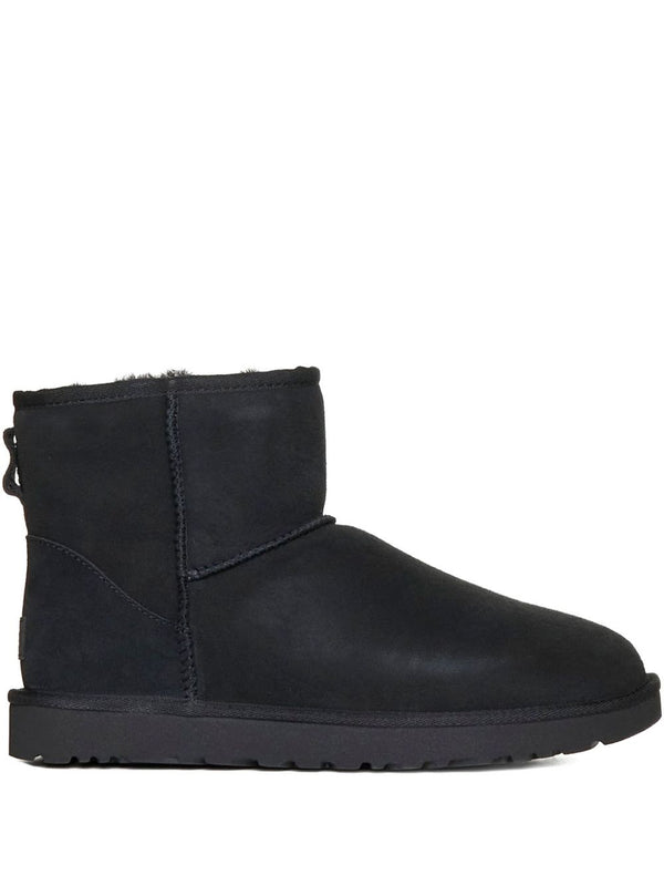 UGG classic mini ll 